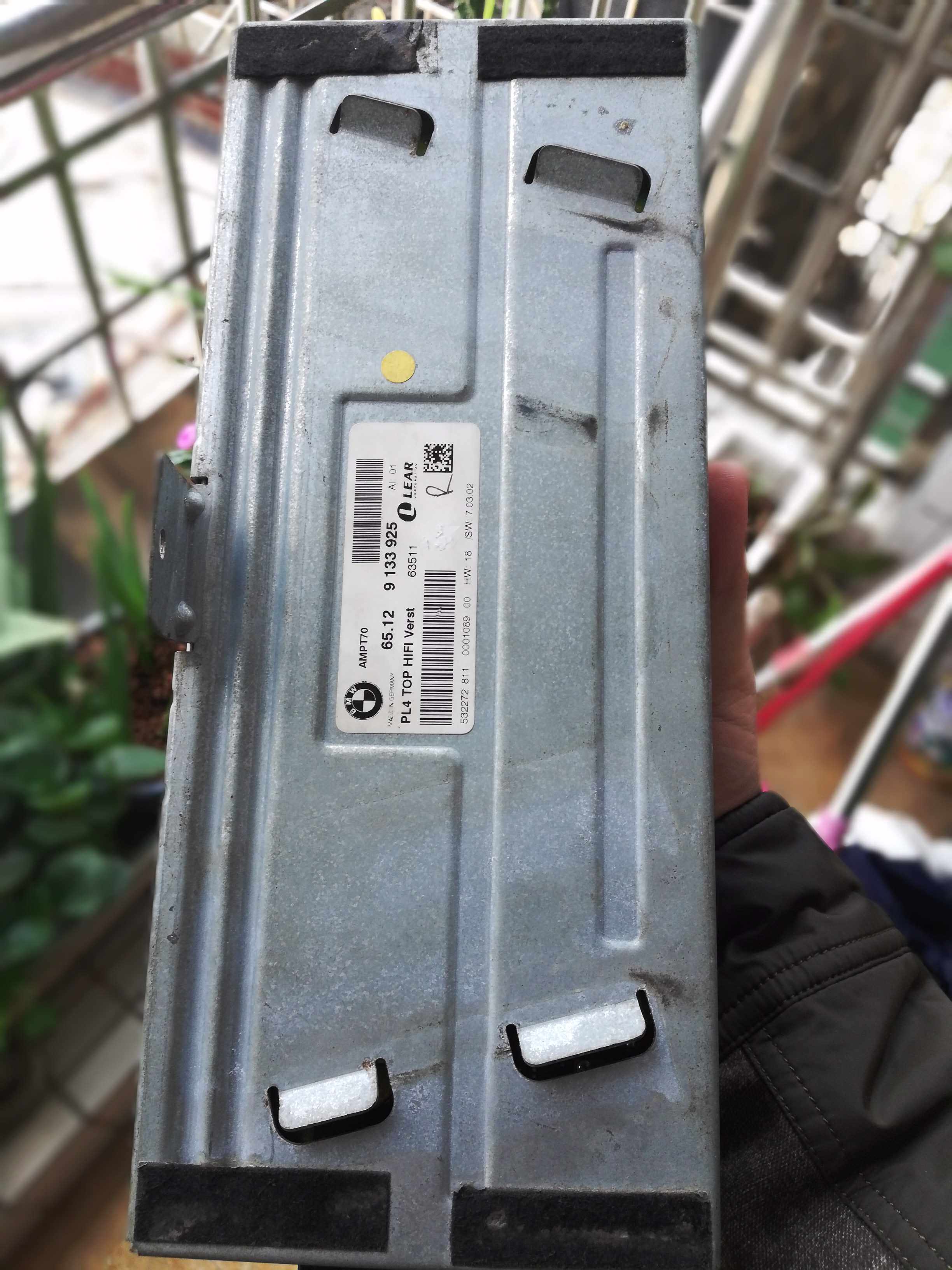 Car original car dismantling vehicle BMWL7 utilityThe optical fiber power amplifier Harman BMWL7 power amplifier