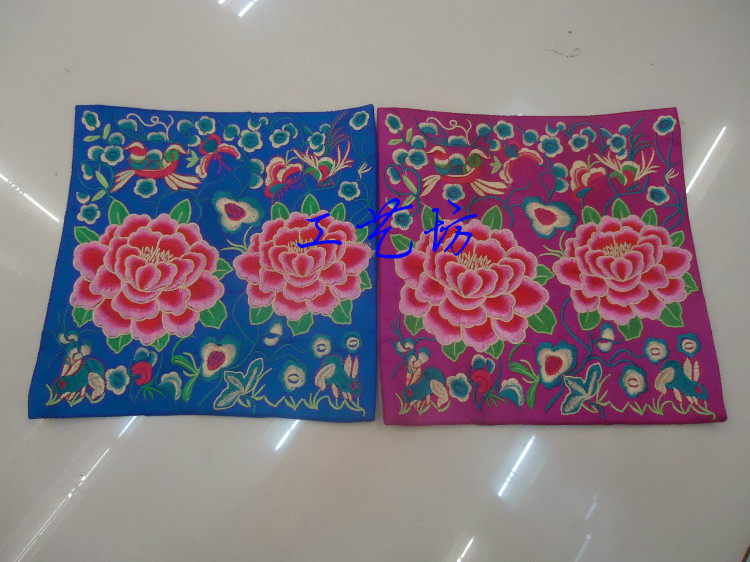 Chinese style embroidery features foreign affairs study abroad small gifts to send foreigners Cloth coaster home supplies patch