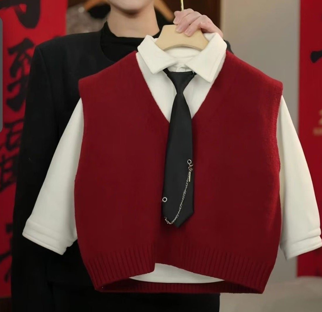 Новогодние поздравления, свитер-жилет для мальчиков, костюм-тройка в стиле британского колледжа, модная одежда для мальчиков на Новый год 2026