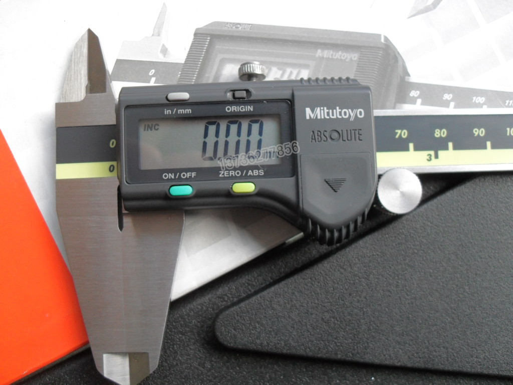 Originally installed Japan Three-Feng number of graphics card ruler 0-300mm 0 01 500-173 500-173 Electronic travel mark calliper