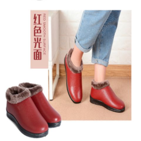 Giày cotton mùa đông của phụ nữ Bắc Kinh cộng với chất liệu nhung mềm, dày, chống trơn trượt cao để giúp các bà mẹ có đôi giày cotton ấm và trung giày the thao nữ