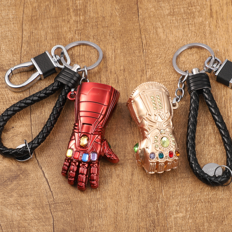 Iron Man Nano Gauntlet Keychain Avengers 4 Thanos Infinity Stone Gauntlet Car Keychain Backpack Pendant