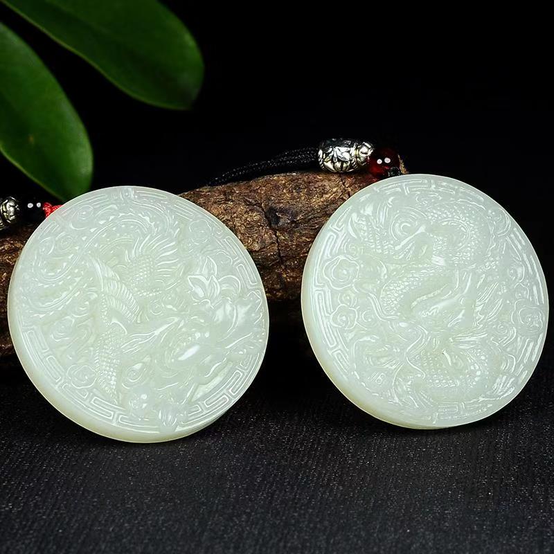 Natural and Tian Yolong Fengdeserve Longfeng Yupei men and women Couple of lovers A pair of jade pendant dragon cocky pendant jade necklace