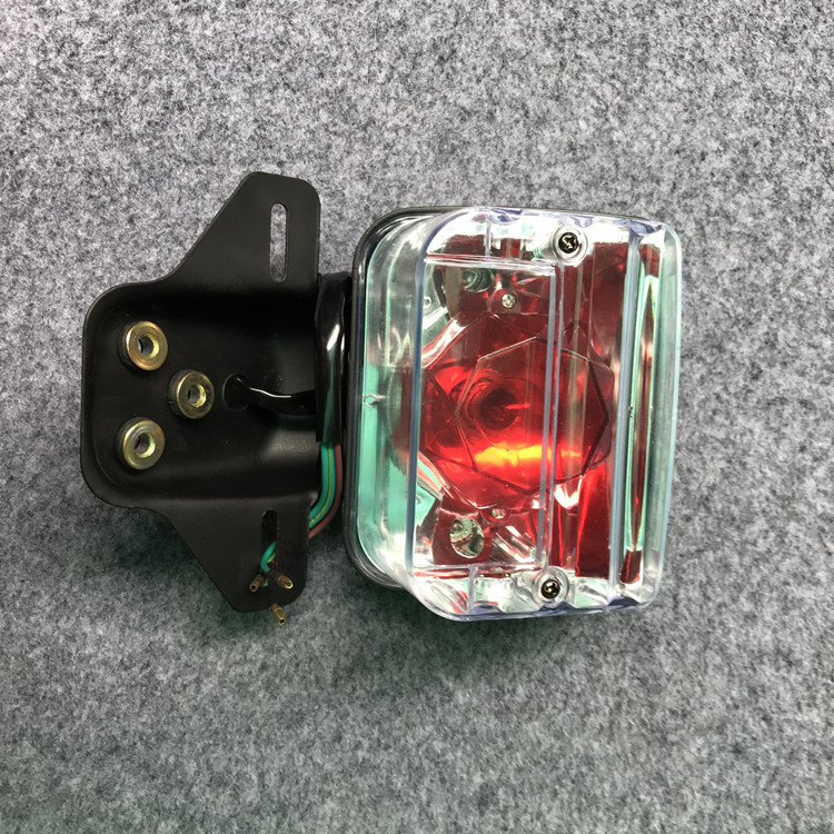 Xe máy nguyên bản đèn hậu vỏ màu trắng đèn CG125 Đèn hậu xe Honda ZJ Chu Giang mới khoan trắng phụ tùng đèn led siêu sáng xe máy