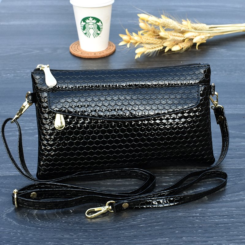 2019 new bright leather football crossbody bag ladies large capacity clutch bag simple fashion dual-purpose small bag