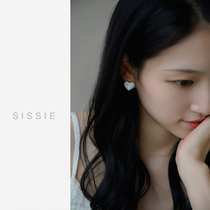 Fritillary inlay with love ~ no earbuds ear clip female minimalist Superior Temperament Superior ear Ear Decorated Mosquito tray Padded Jacket