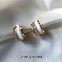 Exquisite elegant cats eye stone painless ear clip ear clip mosquito plate without ear hole female simple and exquisite