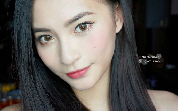 Cửa hàng miễn phí thế hệ Pui Ling Fei Rose Resin Water Liquid Blush Lip Gloss Lip Gloss 10ml phấn hồng