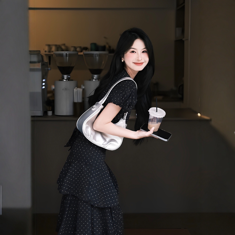 Beautiful Summer Outfit for Women, Summer 2026 New Polka Dot Waist-Revealing Top and Half-Length Skirt, Cake-Style Long Skirt Two-Piece Set