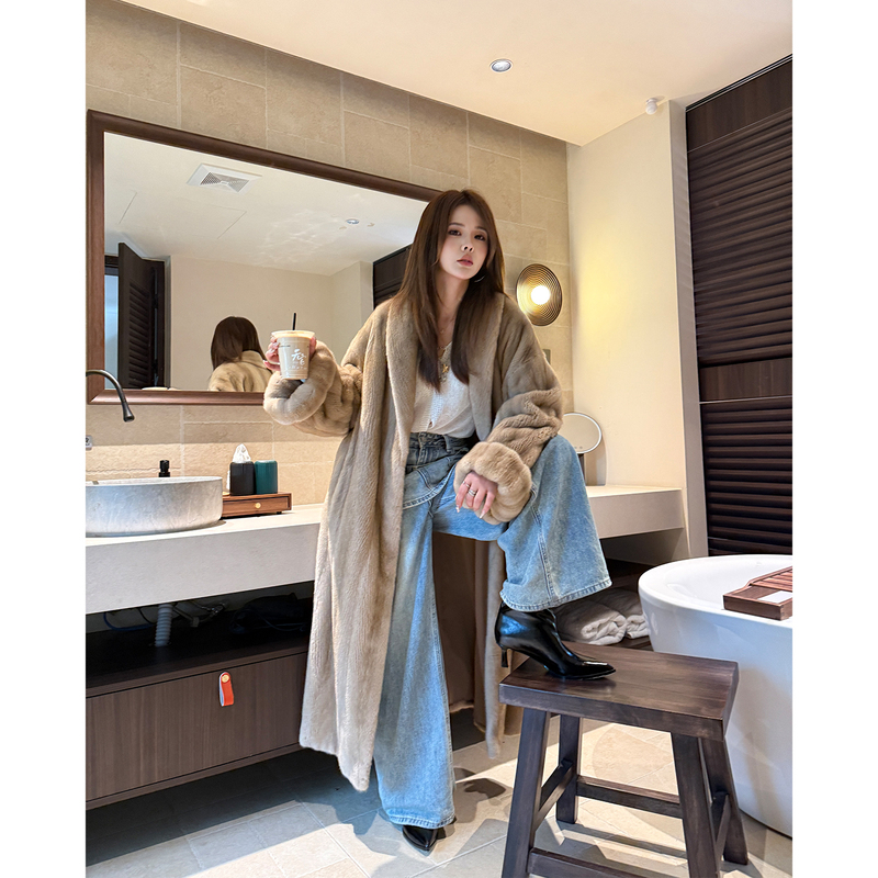 Dimple Fur Full-Length Coat | Imported Velvet Mid-Length Mink Coat, Whole Mink Fur Coat Dimple Fur Full-Length Coat | Imported Velvet Mid-Length Mink Coat, Whole Mink Fur Coat