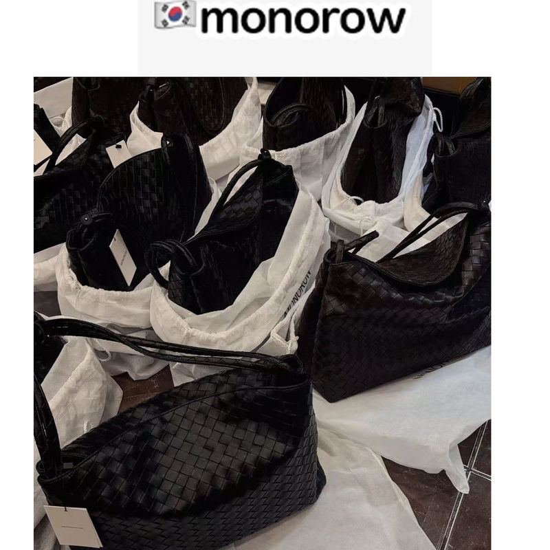 Korean Niche Monorow Bag Summer Retro Woven Bag Tote Bag Plaid Grid Large Capacity Shoulder Bag Korean Niche Monorow Bag Summer Retro Woven Bag Tote Bag Plaid Grid Large Capacity Shoulder Bag