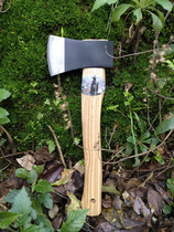 Axe Axe High carbon steel forging axe Tomahawk Cutting axe Outdoor donkey camp axe Wood chopping steel axe Bone chopping axe