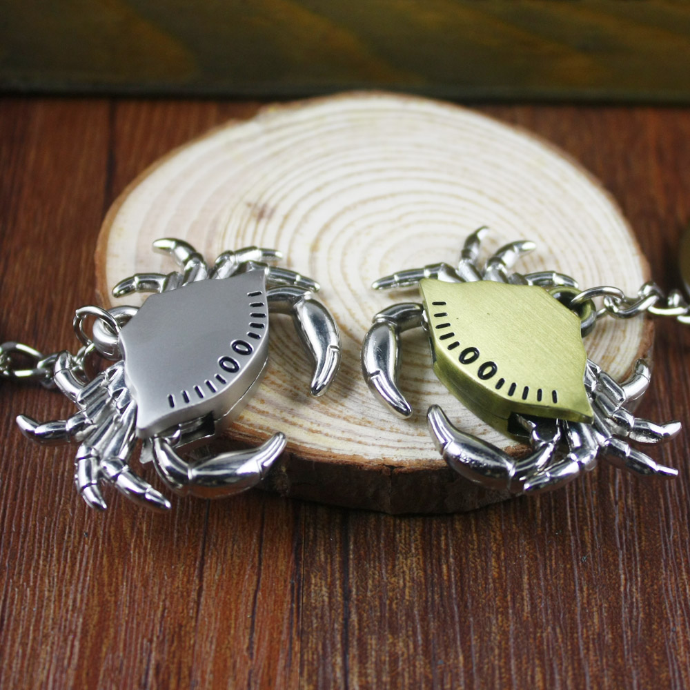 Cute crab model metal hanging key buckle 