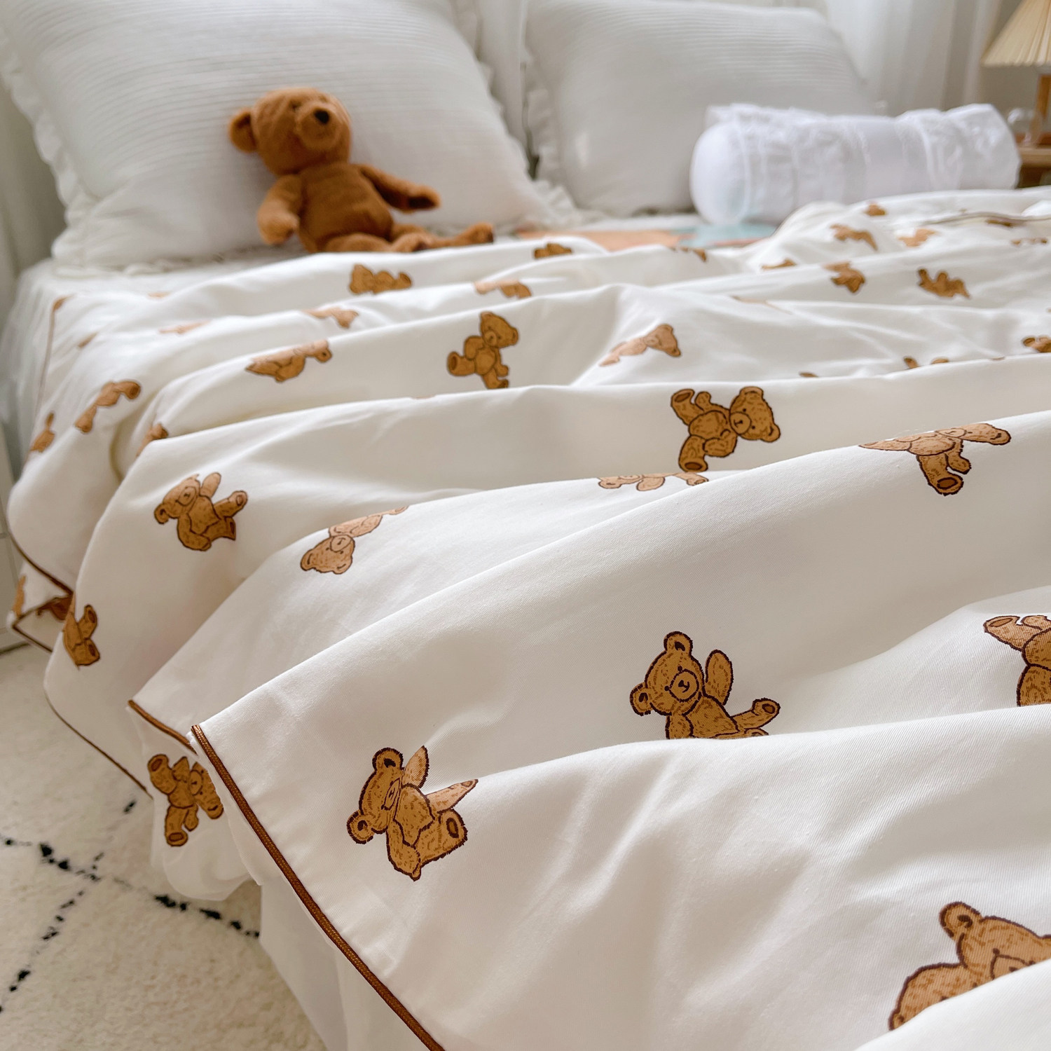 ins cartoon bear cotton summer quilt thin single double air-conditioning quilt core student dormitory summer cool quilt washable
