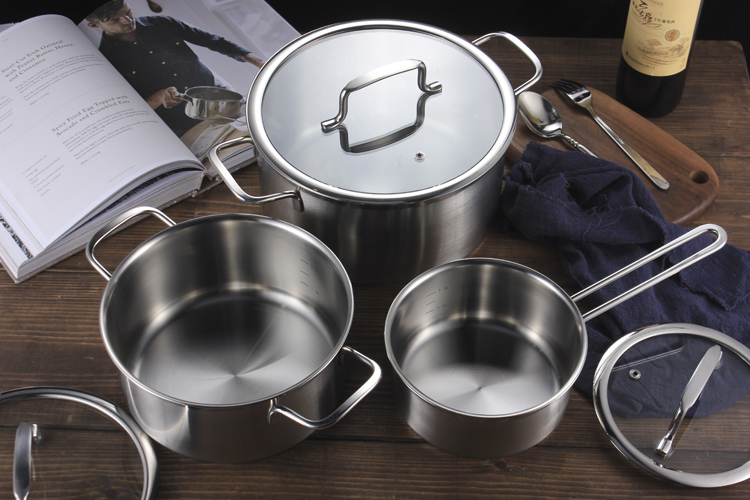 Stainless steel set pot 24CM soup pot soup pot milk pot open fire induction cooker universal three-piece set DA-R673