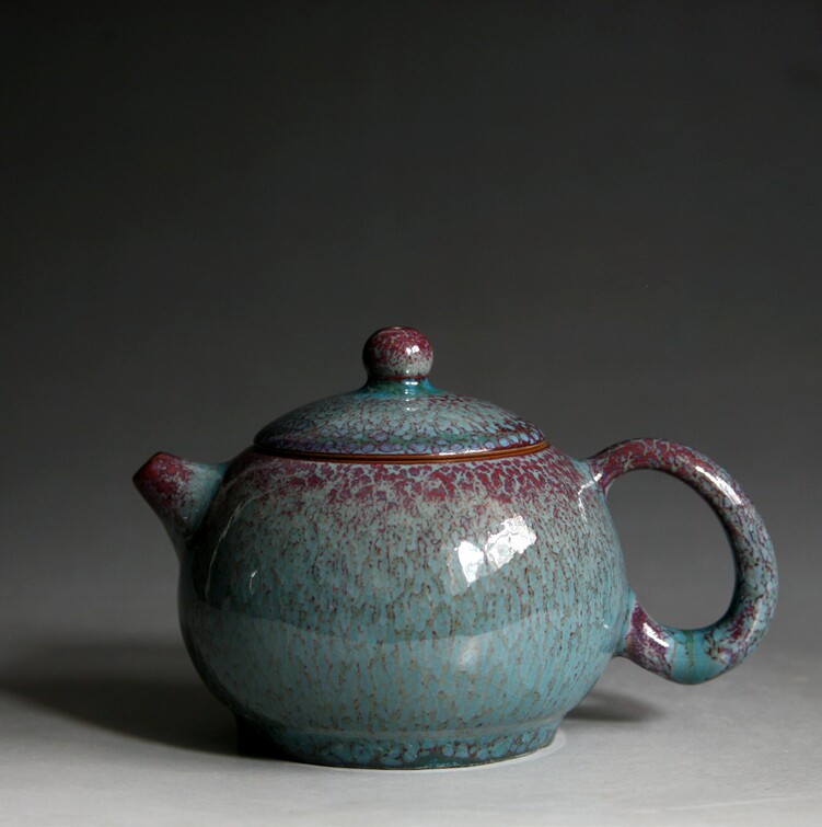 Firewood-burning peacock green-Jun porcelain teapot Weschmaker Li and Zhenhandmade