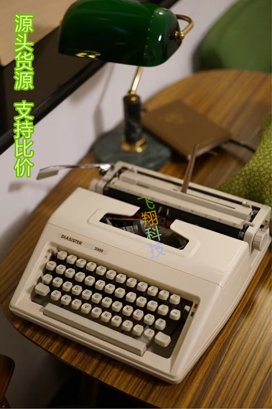 Old-Fashioned Metal Mechanical Keyboard Portable English Typewriter Retro Typewriter Nostalgic Mini Birthday Gift