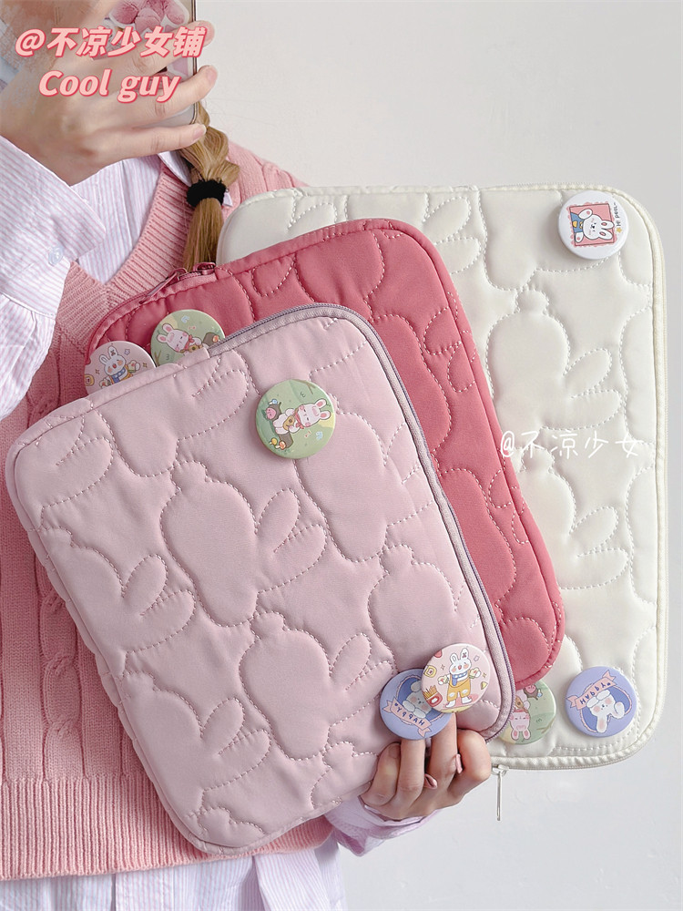 Kawaii Love Bunny iPad & Laptop Sleeve
