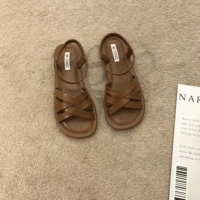 Коричневый