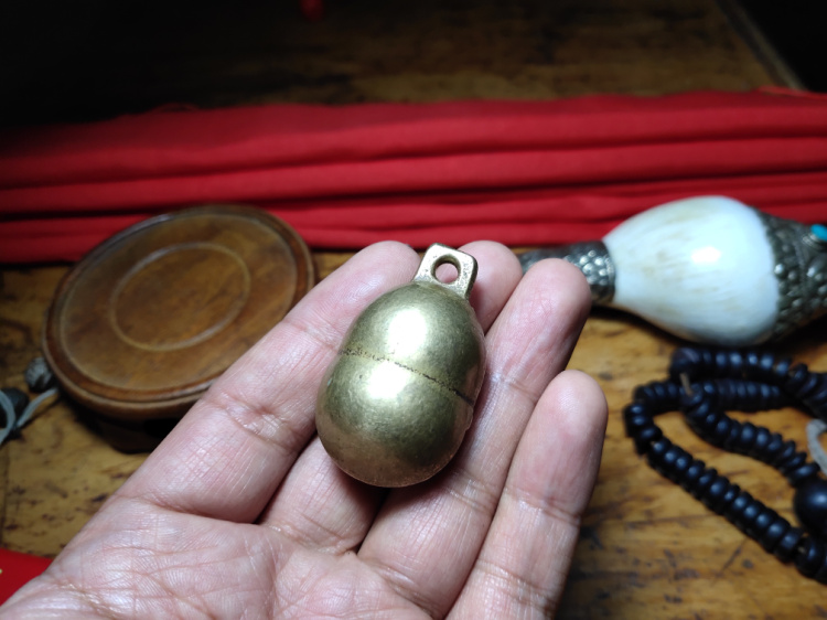 Tibetan Old object Brass Old Bell Bronze Bell Tibetan Old Pearl Pearl Pearl Pearl Pearl - Pearl - Pearl - Pearl - Pearl - Copper Copper