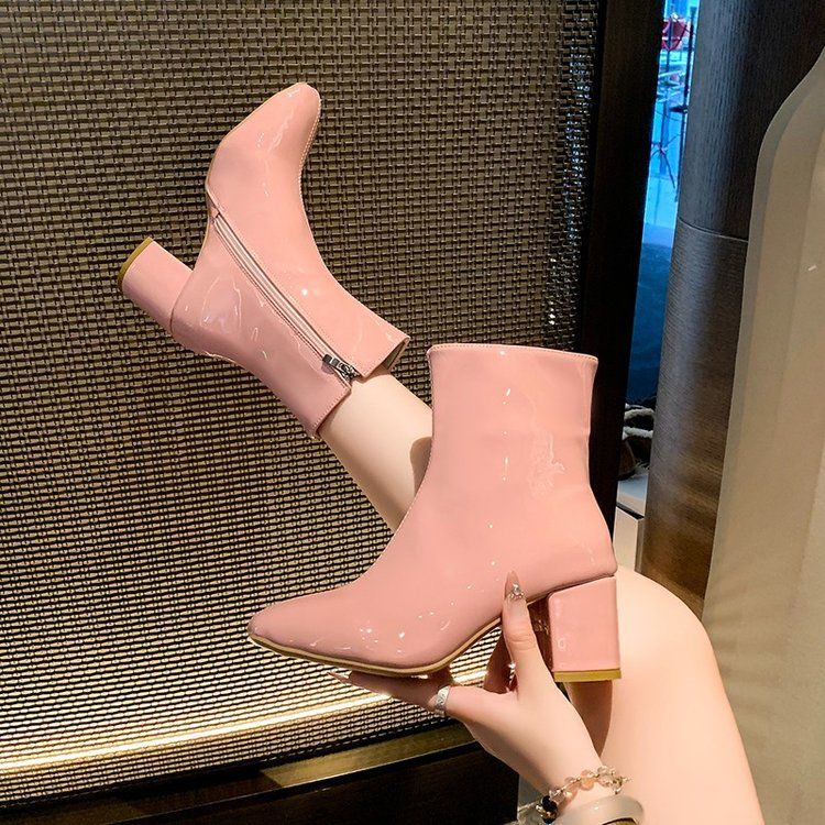High Heels for Women with Wide Feet, Large Size Women's Shoes 41 to 43cm, Short Boots, Martin Boots, Wide Shoes for Wide Feet, Women's Spring and Summer Shoes High Heels for Women with Wide Feet, Large Size Women's Shoes 41 to 43cm, Short Boots, Martin Boots, Wide Shoes for Wide Feet, Women's Spring and Summer Shoes
