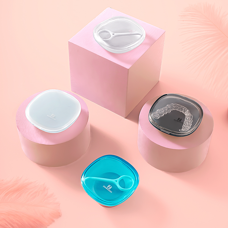 Invisalign Orthodontic Retainer box Transparent braces storage box Invisible Angelalign Portable Box Storage box