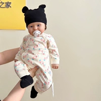 Маленькая клубника (ткань бабочки)