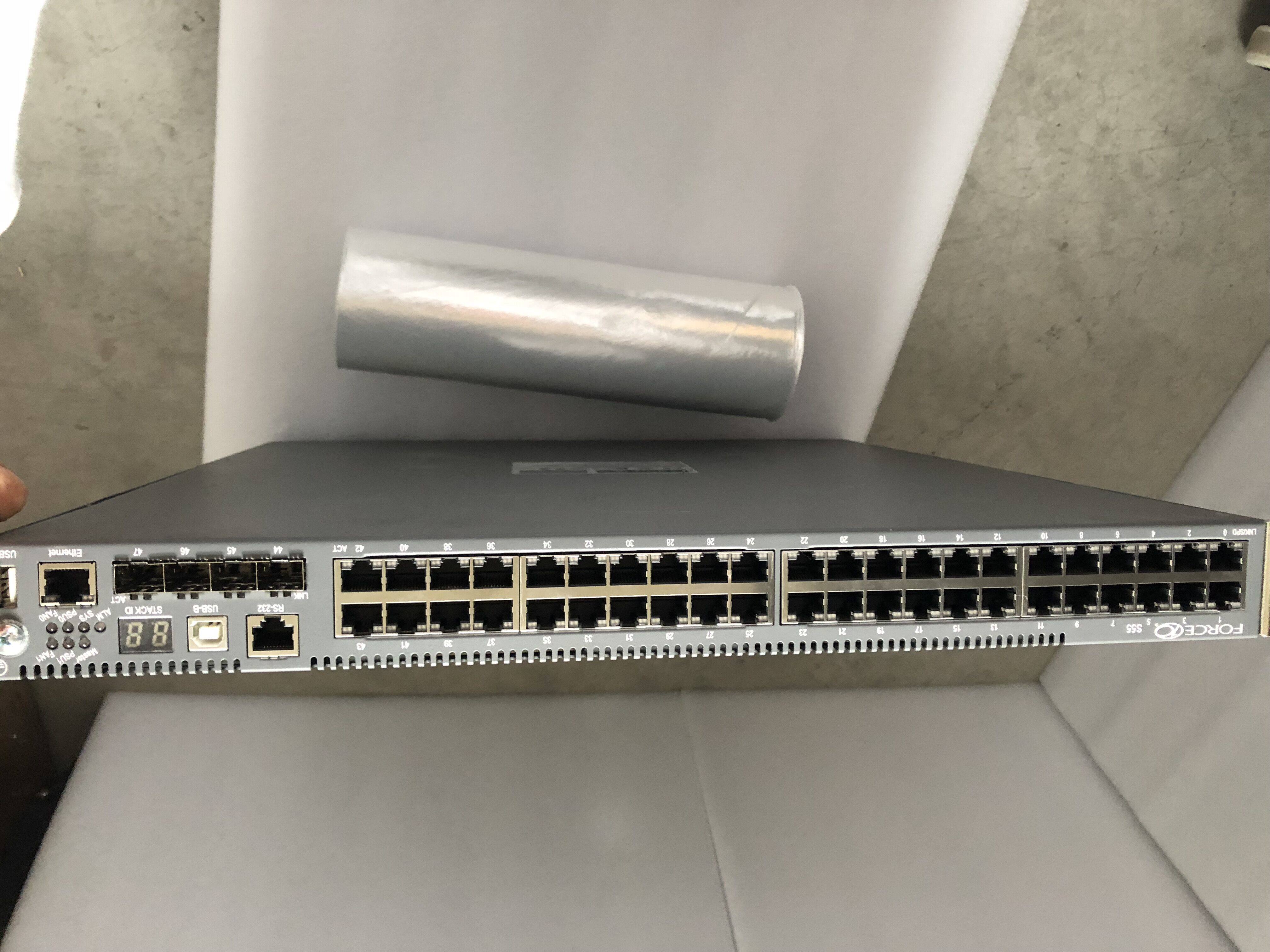 Adapt to Force10 S55T three-layer full gigabit dual AC power supply S55T-AC 44-port network equipment