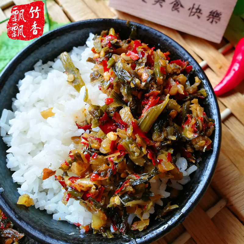 Farmer homemade pickled snow red meal soup grandmother, dried spicy meal with porridge mixed rice bottle