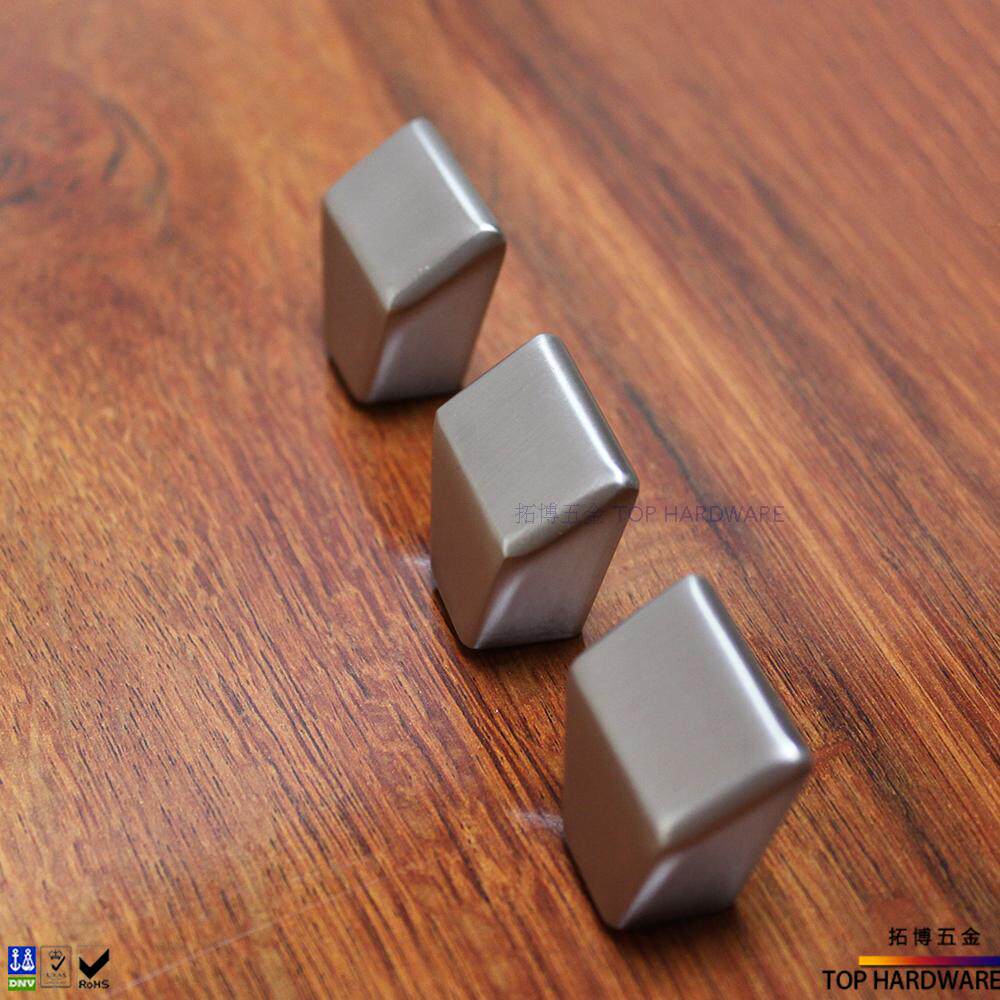 Hardware handle Zinc alloy single hole handle Drawer whole cabinet wardrobe shoe cabinet wine cabinet door handle