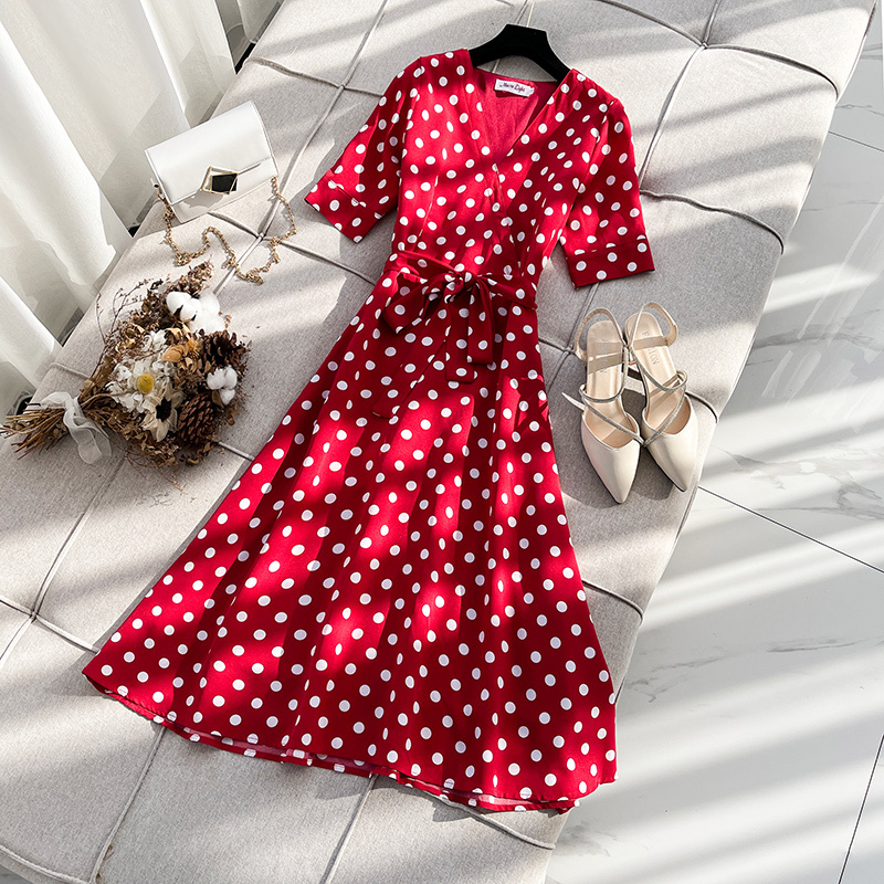 Plus Size Women's Korean Style Dress, Waist-Cinching Summer New Style Princess Dress, Fashionable and Age-Reducing Polka Dot Dress, Floral Dress for Chubby Girls