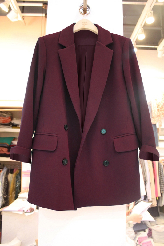 Niche Design Blazer for Women, Burgundy, Vintage, High-End Feel, 2026 Spring and Autumn New Style, Trendy Small Suit