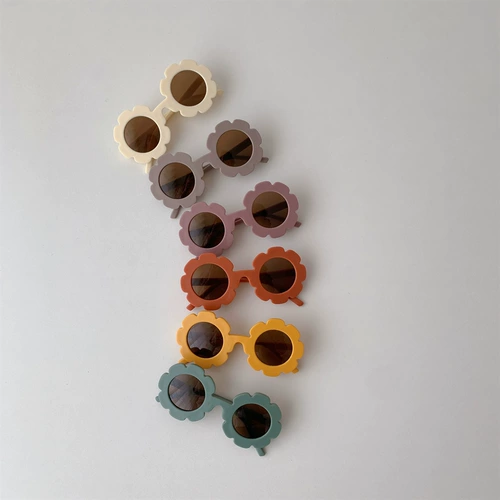 Брендовые детские очки на солнечной энергии, популярно в интернете, в цветочек