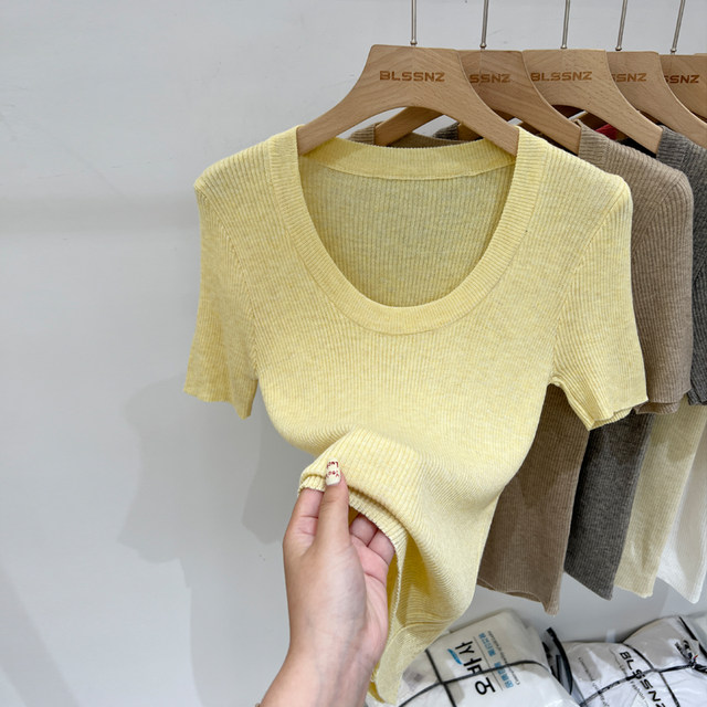 Pure Desire Style Ice Silk Collar Short-Sleeved Knit Top for Women, White Summer New Korean Version Slim Short T-Shirt for Women