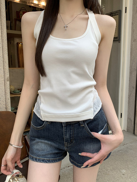 Lace Patchwork Design Slim-Fit Hot Girl Tank Top for Women, New Summer Style, Versatile Round Neck Base Camisole