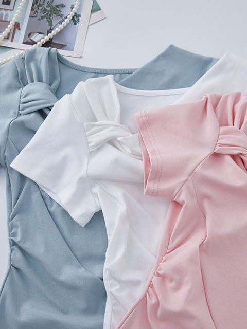 Niche Design Twisted Collar Short-Sleeve T-Shirt for Women, New Summer Style, Ruched Slim Fit, Gentle and Fresh Blue Top