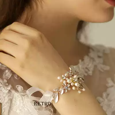 European-style gold handmade high-end wedding banquet pearl rhinestone bride wrist flower 2019 new wrist jewelry