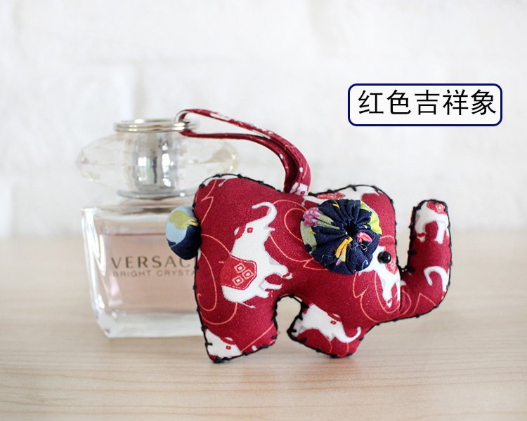 Tháng Mười Mới Authentic Bangkok Bangkok nantita Voi dễ thương Keychain Baby Baby Mặt dây chuyền Quà tặng ví nam da thật