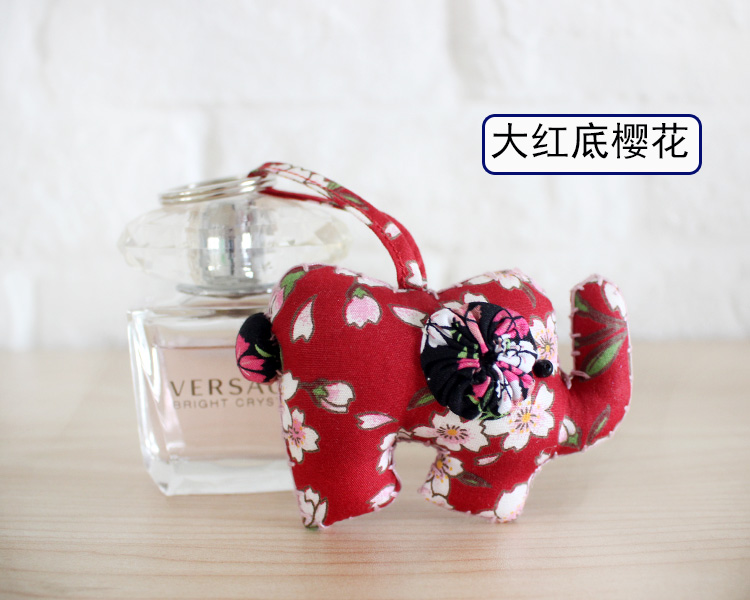 Tháng Mười Mới Authentic Bangkok Bangkok nantita Voi dễ thương Keychain Baby Baby Mặt dây chuyền Quà tặng ví nam da thật