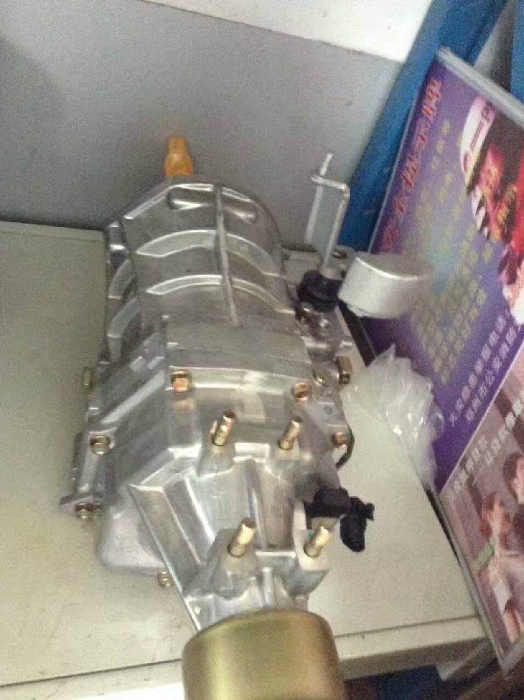 Transmission assembly Changan Ruixing M80 original Aisin 4G15S engine gearbox assembly parts