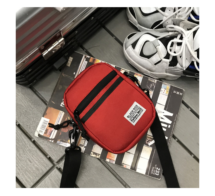 Trẻ em túi nhỏ ngụy trang Túi Messenger phiên bản Hàn Quốc của nữ sinh tiểu học đeo vai cho bé trai thời trang thể thao thay đổi - Túi bé / Ba lô / Hành lý balo cho bé gái