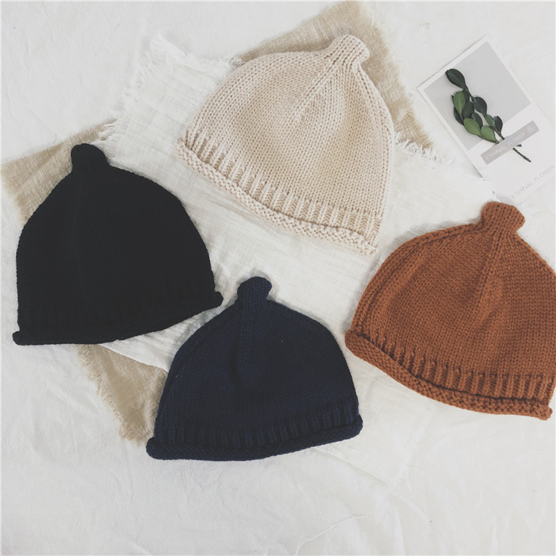 Boys 2022 autumn new pointed hat pacifier hat girl baby curly wool hat middle and small children's knitted hat