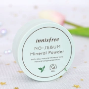 Hàn Quốc chính hãng innisfree Yue thơ phong cách bột khoáng bạc hà 5g dầu kiểm soát phấn trang điểm - Quyền lực