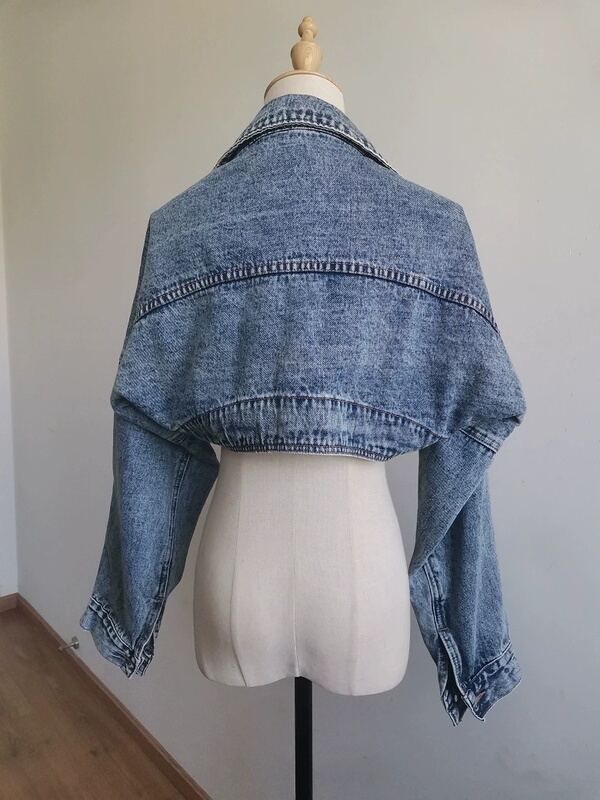2026 Spring/Summer New Batwing Denim Short Jacket Shawl-Style Long Sleeve Cardigan Casual Versatile 2026 Spring/Summer New Batwing Denim Short Jacket Shawl-Style Long Sleeve Cardigan Casual Versatile