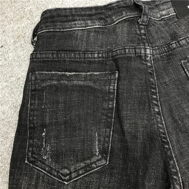 A trendy man in the autumn and winter season, with a new style of slimming, embroidered cat whiskers, black skinny jeans, a socially spirited young man, and a Kuaishou Internet celebrity pic 20