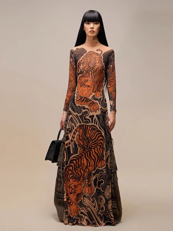 Fashionable Hot Girl Long Dress, European and American Street Style, Retro Ethnic Style, Unique Tiger Print, Slim Fit, Long Sleeve Dress
