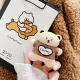 【AirPods1/2 Универсальная защитная крышка】 Коричневая одежда Белый медведь