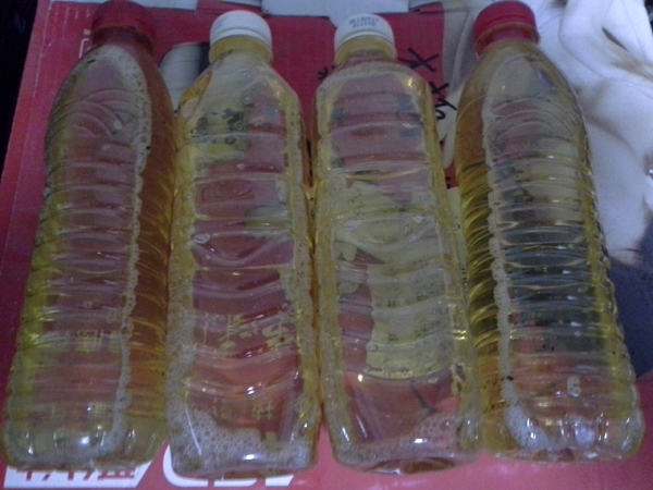 Nóng để dầu 0,5kg quần áo xuống áo khoác để đại lý dầu tẩy mạnh mạnh tẩy dầu mỡ - Dịch vụ giặt ủi các loại thuốc tẩy quần áo tốt