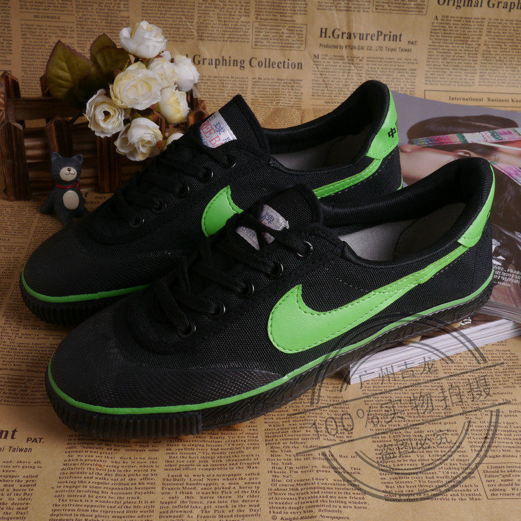 Chaussures de football - Ref 2442017 Image 9