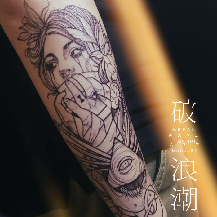 Water tide original tattoo with waterproof oldschool Europe and America in red lasting flower arm newschool